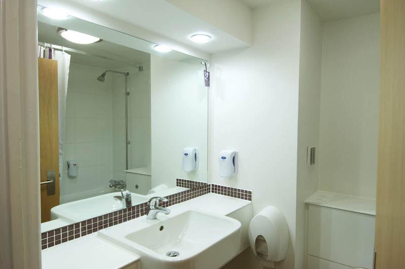 Premier Inn Lichfield North East Bagian luar foto